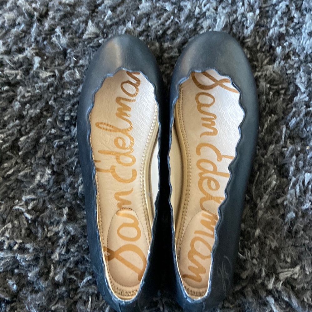 Sam Edelman scalloped ballet flat